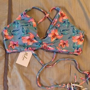 Midori Mia swim top, NWT sz large